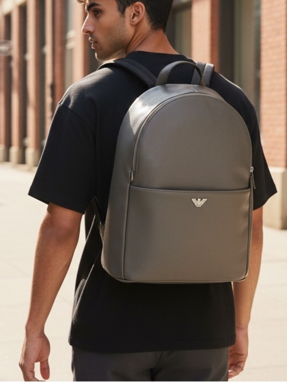 NWT $1233 Emporio Armani 100%
Pelle Bovina- Leather Backpack MADE IN ITALY